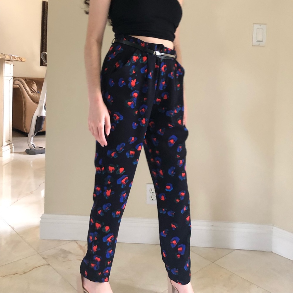 Topshop loose flower print black pants EUC